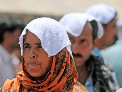 record broken mercury soars to 36 5 c in karachi