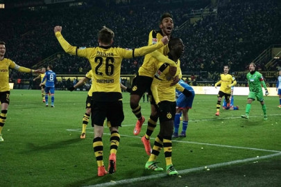 aubameyang seals dortmund s late fightback win