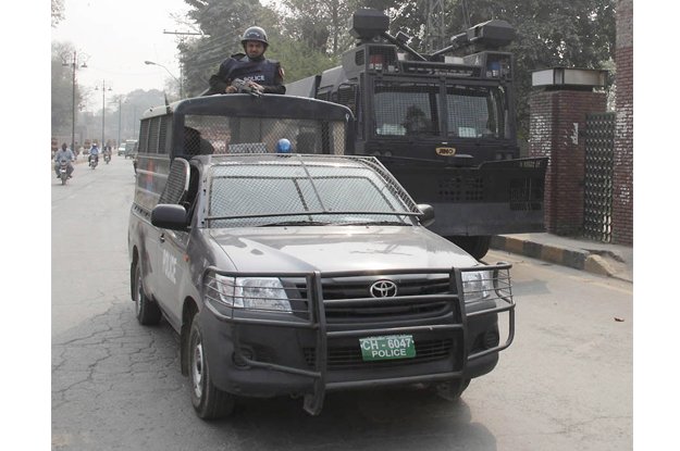 haider ashraf says security tightened at city entrances photo nni