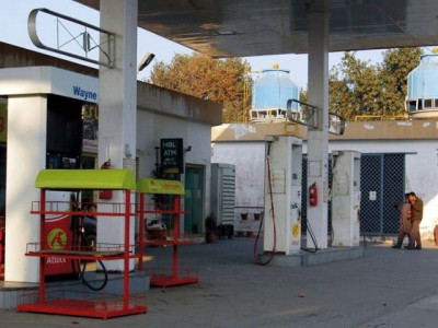 major cut petrol unavailable at filling stations in city major cut petrol unavailable at filling stations in city