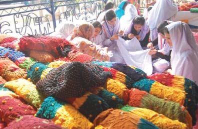 over 100 students participated to learn chunri and kite making in the programme aimed at creating link between culture and education photo muhammad javaid express