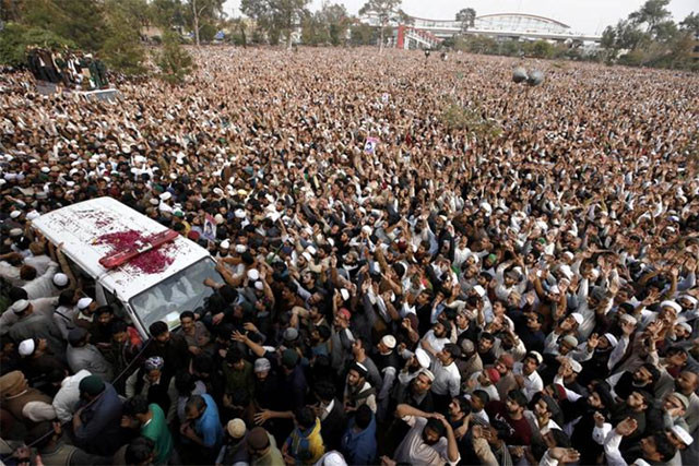 life in rawalpindi came to a standstill as thousands turn out for funeral schools remained closed metro suspended photo reuters life in rawalpindi came to a standstill as thousands turn out for funeral schools remained closed metro suspended photo reuters