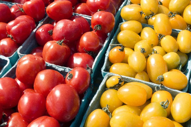 reducing prices of fruit and vegetables while raising prices for sodas and other sugary drinks could save millions of lives according to a study photo afp