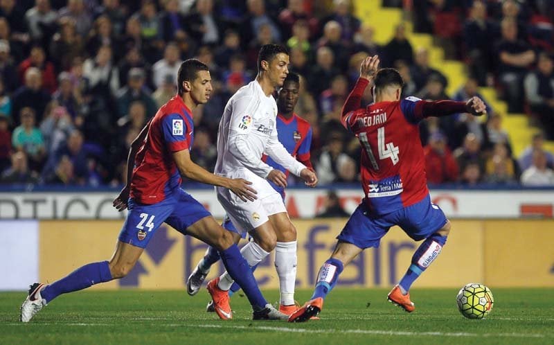 ronaldo scored from the spot in real s 3 1 win to make up for criticising his teammates after their derby loss against atletico photo afp