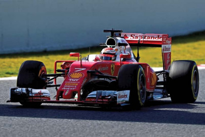 formula one testing raikkonen fastest as mercedes hold back