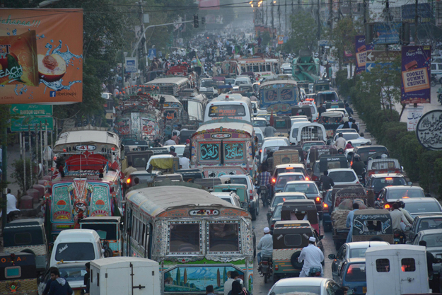 due to protest rally traffic has been stuck at ma jinnah road karachi photo online