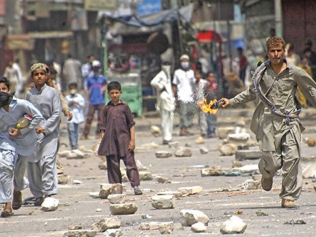 resistance stories and violence during struggles in lyari were the focus of the paper presented by kirmani photo rashid ajmeri express resistance stories and violence during struggles in lyari were the focus of the paper presented by kirmani photo rashid ajmeri express