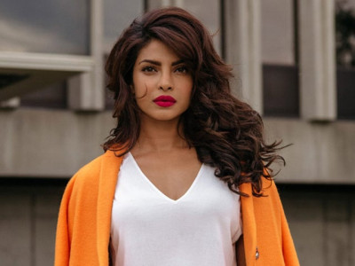 when i was new in the industry i was told actresses are replaceable priyanka