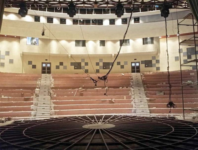nishtar hall being renovated photo express nishtar hall being renovated photo express