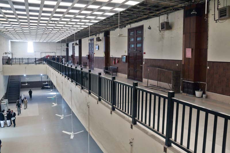 courts in peshawar wear a deserted look as lawyers boycott proceedings photo muhammad iqbal express