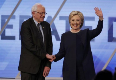 clinton sanders find common enemy at presidential debate trump