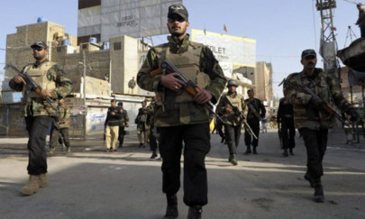 at gunpoint nine government employees abducted in south waziristan