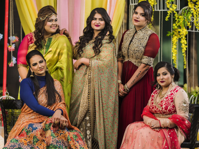 curvy brides challenge social pressures to slim down for wedding