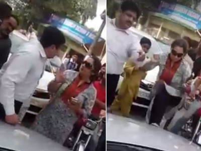 woman of steel lahori aunty gets into an accident holds up traffic woman of steel lahori aunty gets into an accident holds up traffic