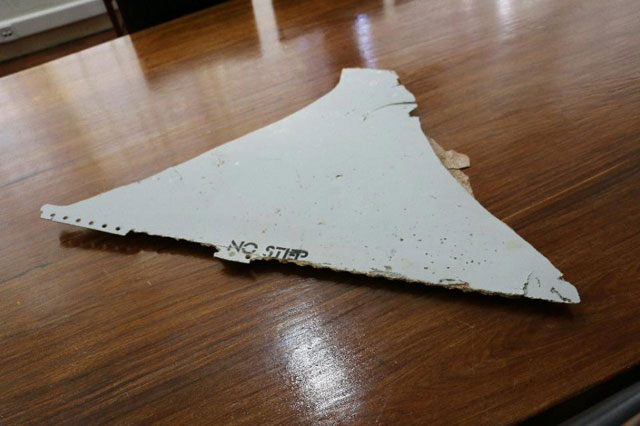 a piece of suspected aircraft wreckage found off the east african coast of mozambique seen at mozambique 039 s civil aviation institute iacm in maputo on march 3 2016 photo afp