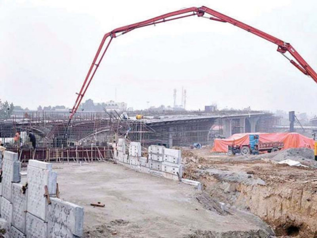 one solution is to split large projects into multiple phases where each phase is treated as an independent project with proper documentation and closing photo file