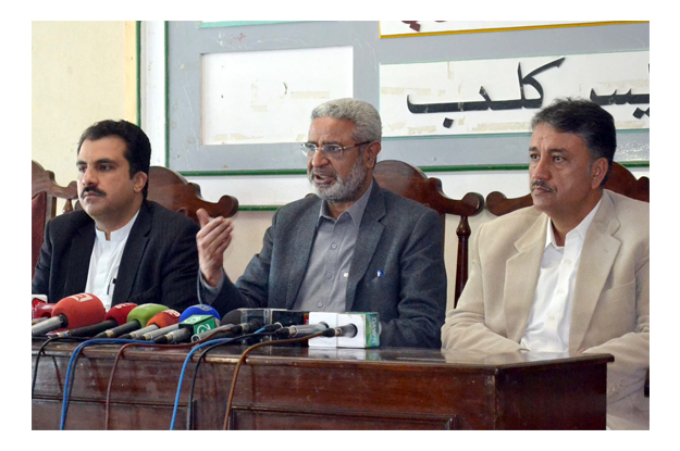 secretary public health engineering phe balochistan shiekh nawaz addressing a press conference here at quetta press club photo express