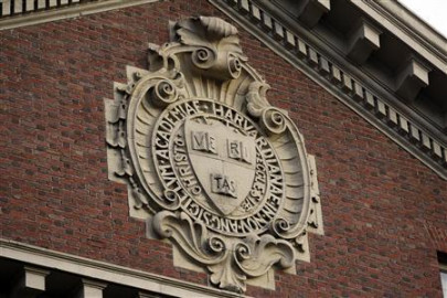 harvard to scrap law school seal associated with slavery harvard to scrap law school seal associated with slavery