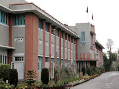 one of us uet vc promises to address challenges one of us uet vc promises to address challenges