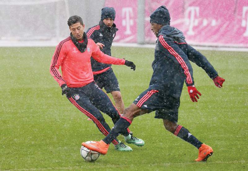 bayern munich players train ahead of their crucial last 16 second leg against juventus photo afp