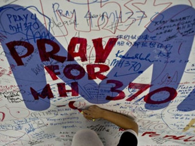 new debris found in reunion unlikely from mh370