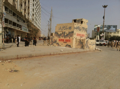 two rangers men injured in grenade attack on karachi check post two rangers men injured in grenade attack on karachi check post