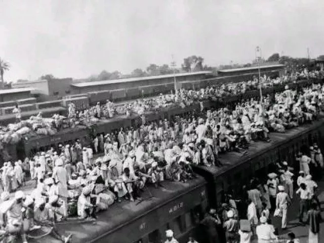 a picture taken in october 1947 shows wagons packed with muslin refugees fleeing to pakistan by train in the border city of amritsar at the start of the first india pakistan war october 1947 december 1948 photo afp a picture taken in october 1947 shows wagons packed with muslin refugees fleeing to pakistan by train in the border city of amritsar at the start of the first india pakistan war october 1947 december 1948 photo afp