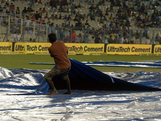 the match faces no threat of delay as the rain has now stopped say eden gardens staff photo afp file the match faces no threat of delay as the rain has now stopped say eden gardens staff photo afp file