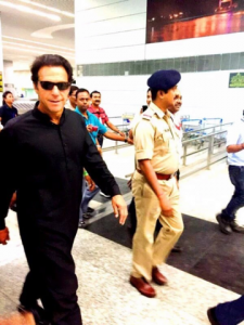 imran khan in kolkata to watch pakistan india t20 clash imran khan in kolkata to watch pakistan india t20 clash