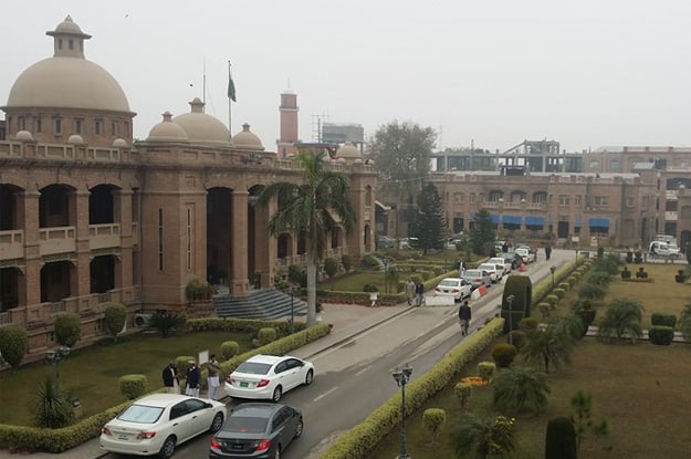 civil secretariat peshawar photo twitter