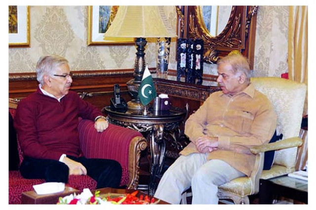 water and power minister khawaja asif calls on cm punjab photo app water and power minister khawaja asif calls on cm punjab photo app
