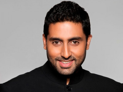 abhishek bachchan hits back at twitter troll