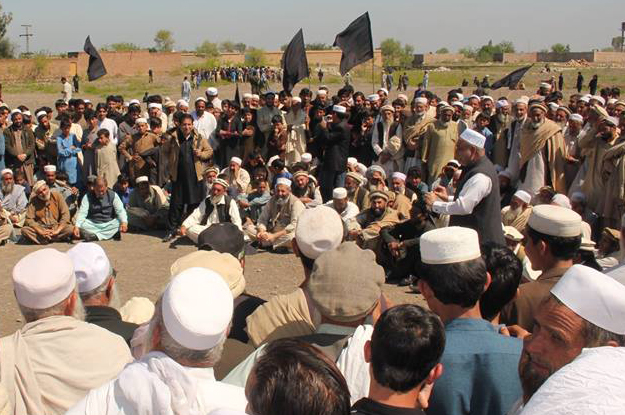 mna aljhaj shah jee addressing the participants of the protest photo fb com jamrud media cell