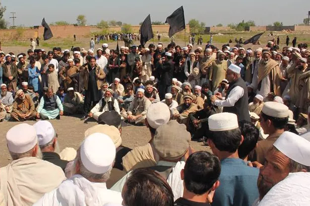 mna aljhaj shah jee addressing the participants of the protest photo fb com jamrud media cell mna aljhaj shah jee addressing the participants of the protest photo fb com jamrud media cell