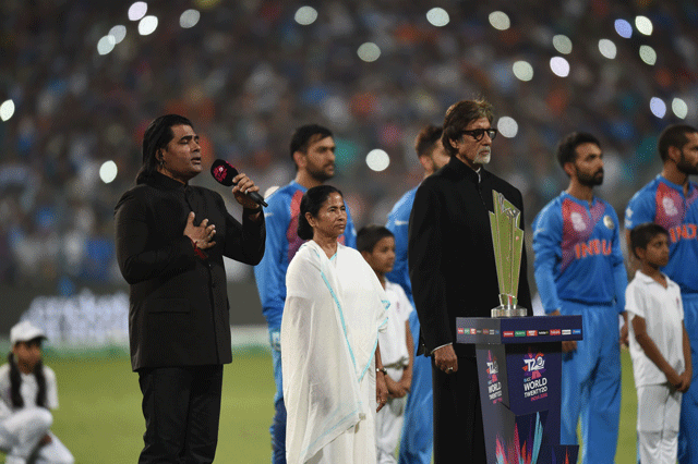 shafqat amanat ali l sings the pakistan national anthem as indian bollywood actor amitabh bachchan c and chief minister of west bengal mamata banerjee c look on ahead of the start of the world t20 cricket tournament match between india and pakistan at the eden gardens cricket stadium in kolkata on march 19 2016 photo afp