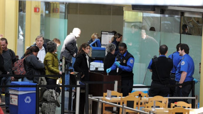 new york steps up security after brussels attacks