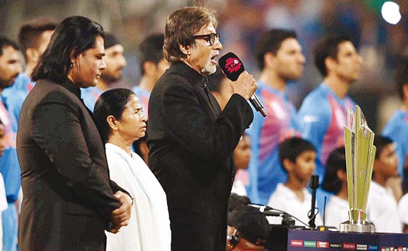 amitabh was accused of taking more than the mandated time to sing the anthem photo publicity