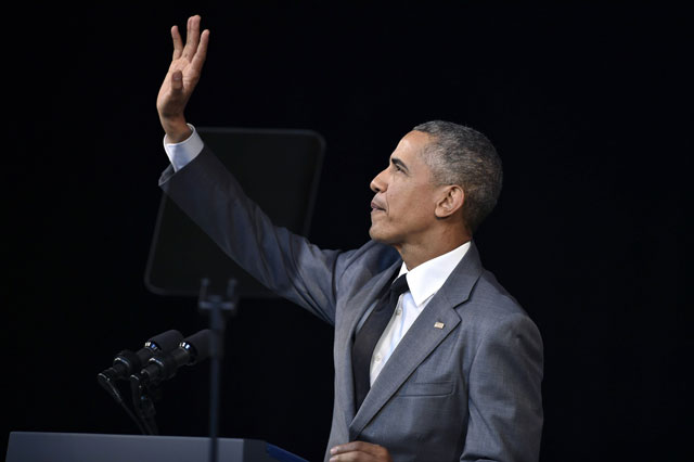 us president barack obama waves before delivering a speech at the gran teatro de la habana in havana on march 22 2016 during his address obama said he has come to cuba to 039 bury last remnant 039 of cold war photo afp