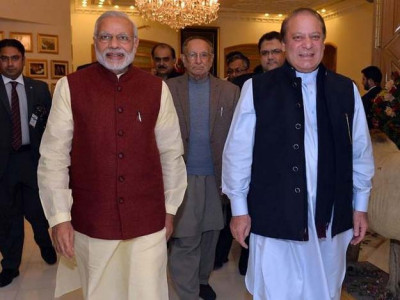 modi extends felicitations on pakistan day modi extends felicitations on pakistan day