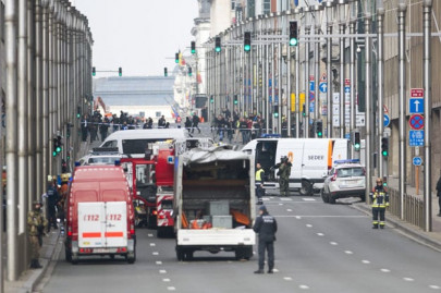 brussels bomb suspect arrested  belgian newspaper