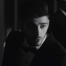 Behold Zayn Malik S New Album Features Urdu Track The Express Tribune