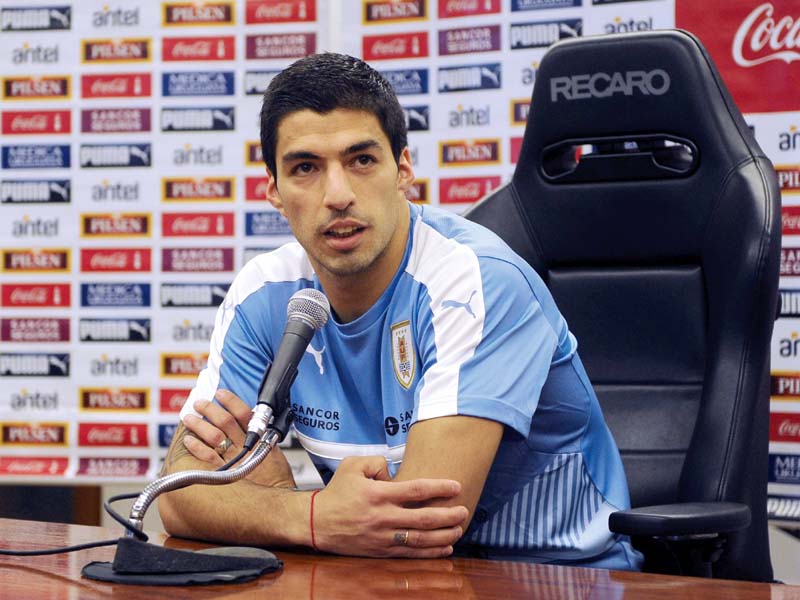 suarez speaks at a press conference in the complejo celeste in montevideo after the national team s practice ahead of their clash with brazil photo afp