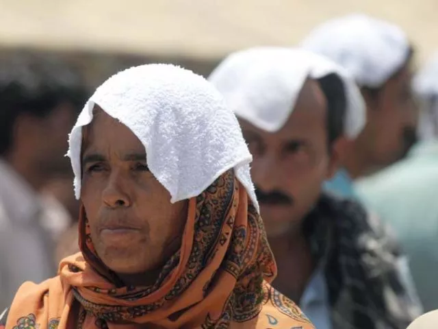 more than 1 200 people died in the heatwave that struck karachi from june 20 to june 24 this year photo afp more than 1 200 people died in the heatwave that struck karachi from june 20 to june 24 this year photo afp