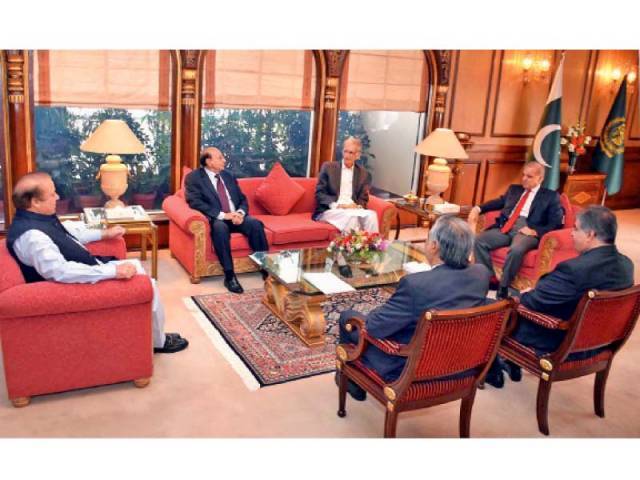 pm nawaz meets four provincial chief ministers ahead of cci meeting photo inp