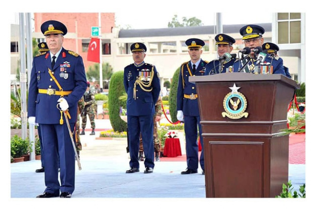 air chief marshal sohail aman addressing the graduation ceremony at paf academy photo app air chief marshal sohail aman addressing the graduation ceremony at paf academy photo app