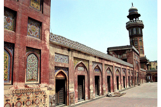 rediscovering lost lahore
