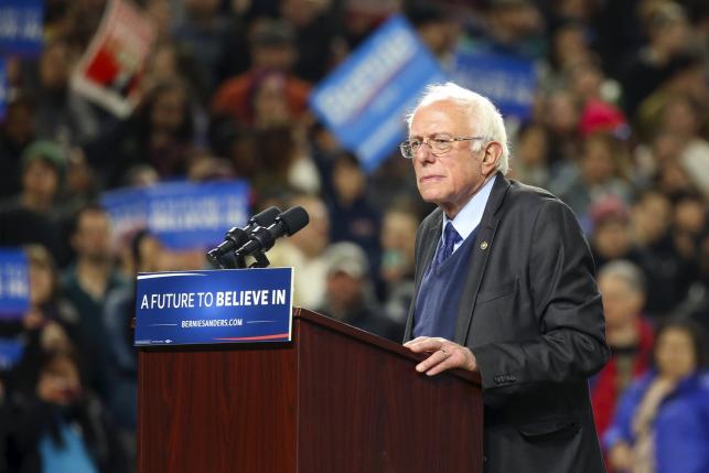 democratic u s presidential candidate bernie sanders holds a rally at safeco field in seattle washington march 25 2016 photo reuters