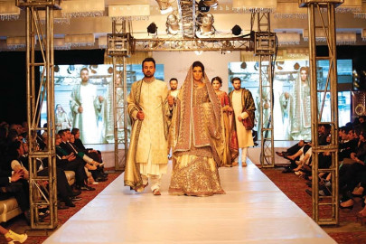 fashion unchained star studded fashion musical event held fashion unchained star studded fashion musical event held