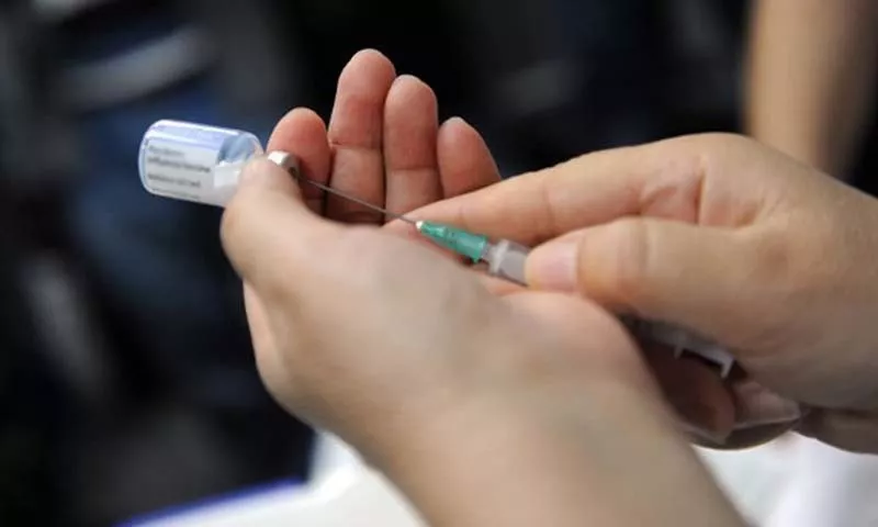 teams being trained to administer injectable vaccine photo afp file teams being trained to administer injectable vaccine photo afp file