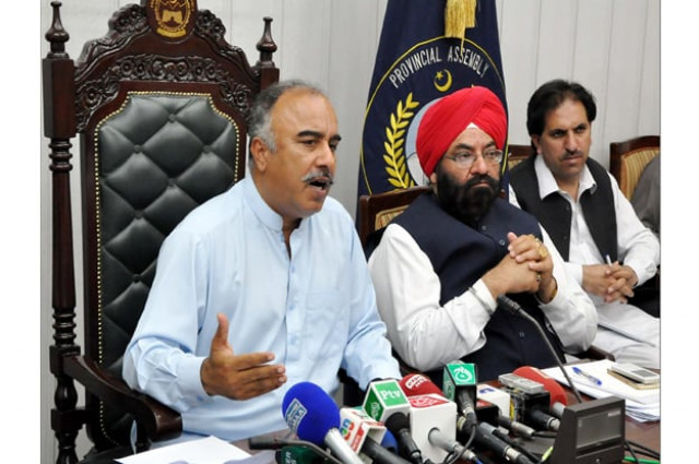 minister for public health engineering k p shah farman addressing a press conference photo online minister for public health engineering k p shah farman addressing a press conference photo online